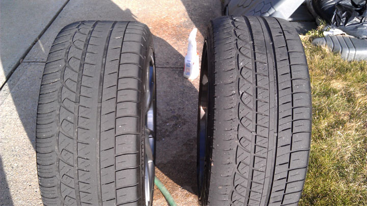 desgaste irregular de los neumáticos
