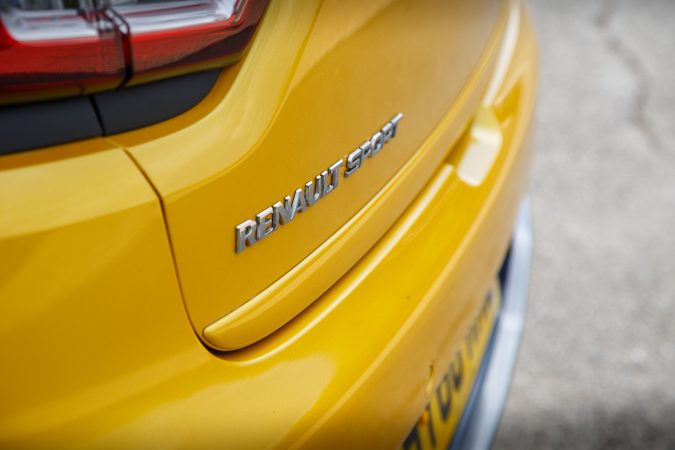 1658691830 580 revision del Renault Clio RS 220 Trophy EDC 2017 Opiniones 1 1